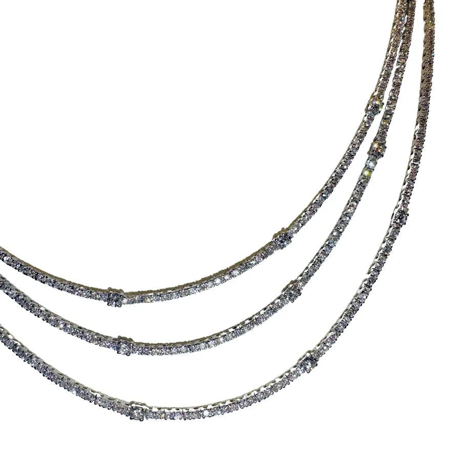 Collier Rivière 3 rangs en or blanc et diamants