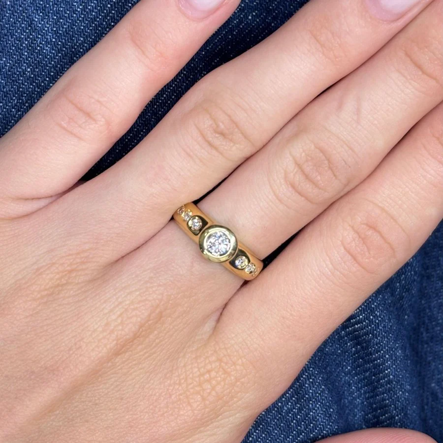 Solitaire or jaune et diamants 0,43 ct - Image 2