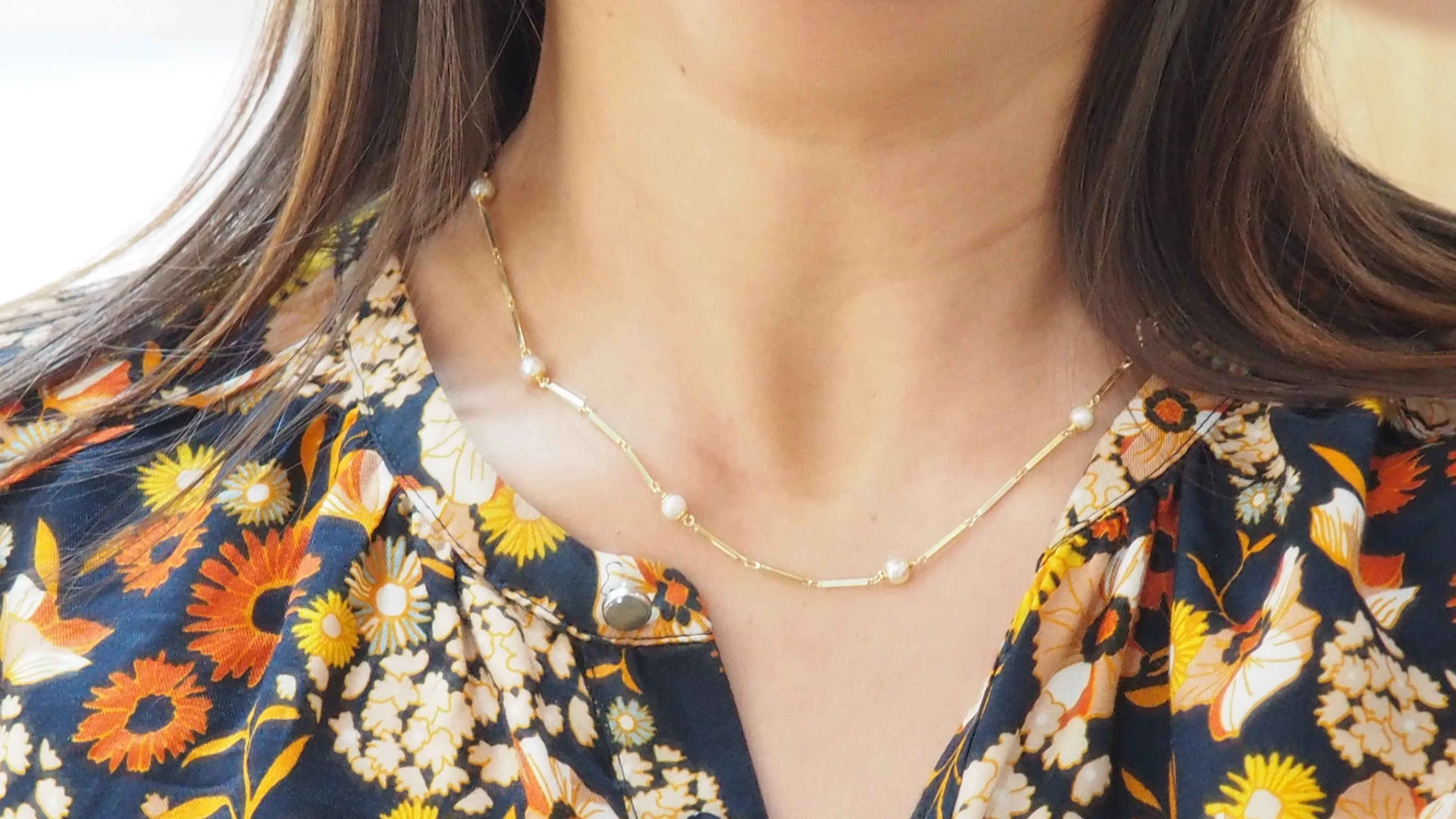 Collier en or jaune et perles de culture - Image 2