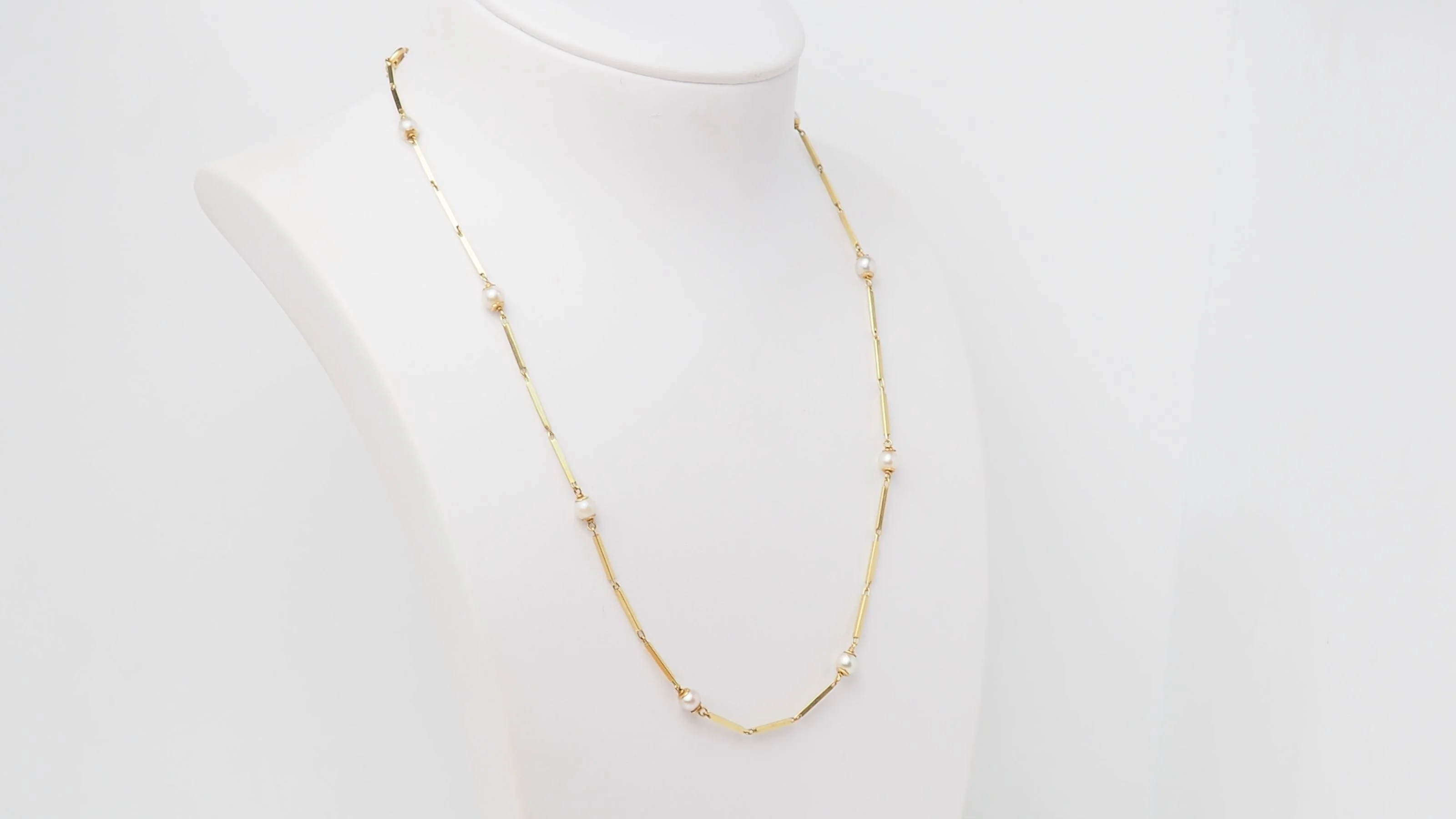 Collier en or jaune et perles de culture - Image 3