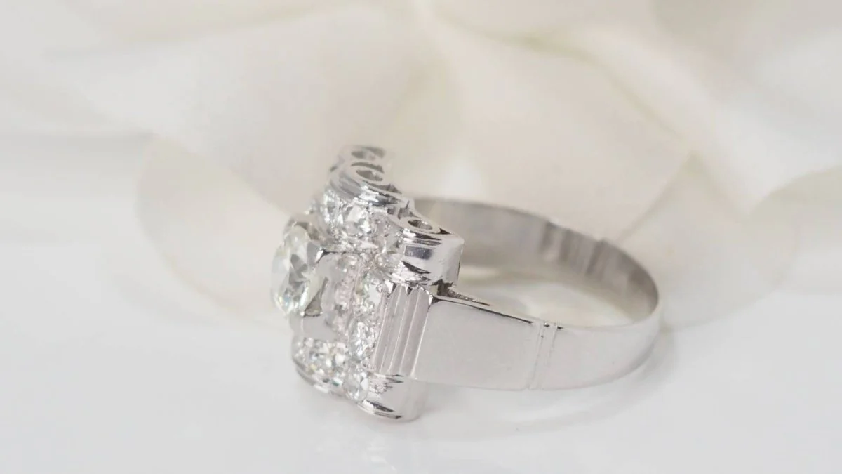 Bague ancienne en platine et diamants - Image 5