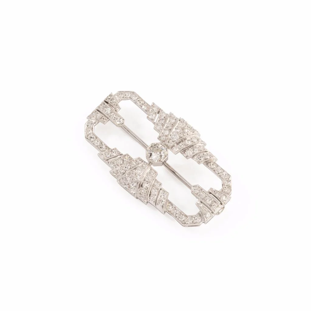 Broche plaque Art déco en or blanc