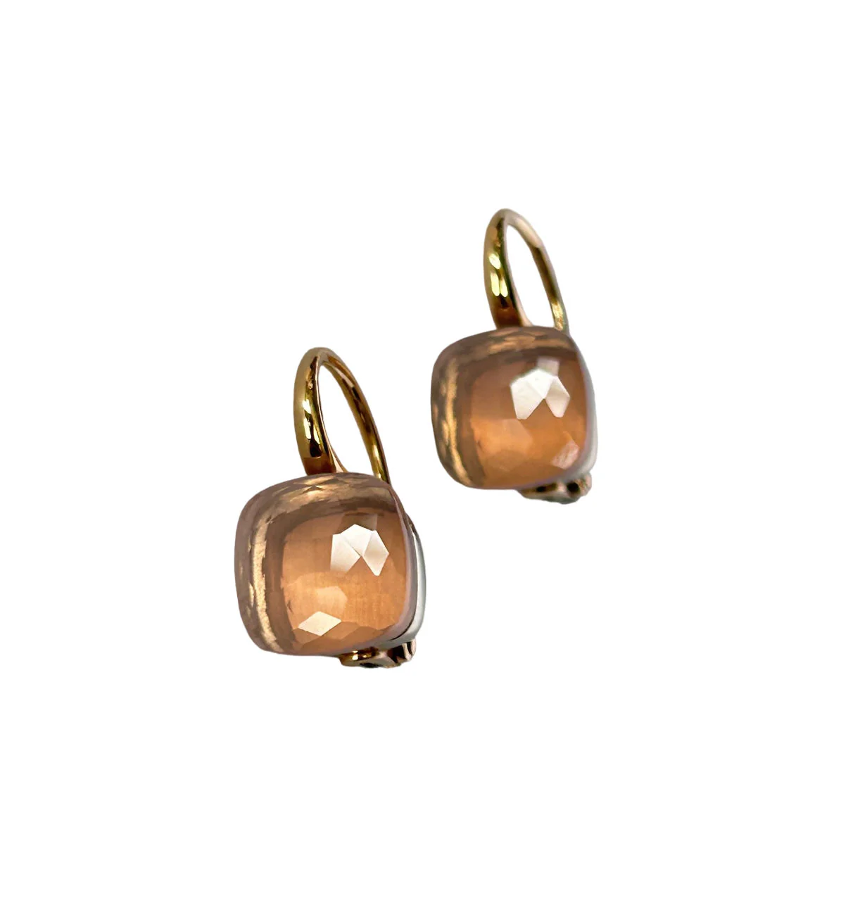 Paire de boucles d'oreilles POMELLATO Nudo Classic en or rose et quartz rose - Image 3
