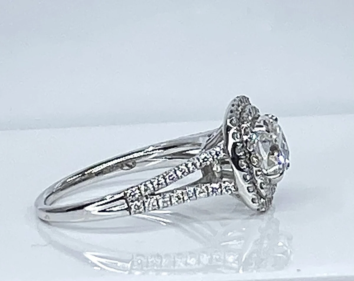Bague en or blanc et diamants - Image 5