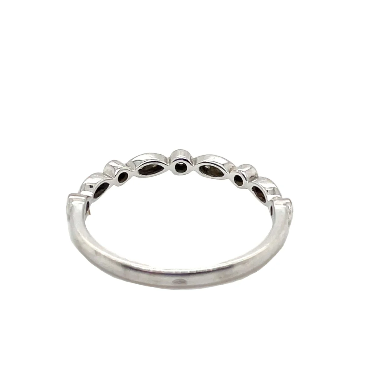Bague Alliance en or blanc et diamants - Image 2