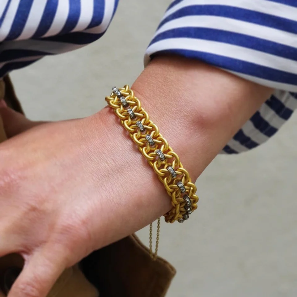 Bracelet Maille en or jaune, argent et diamants - Image 2