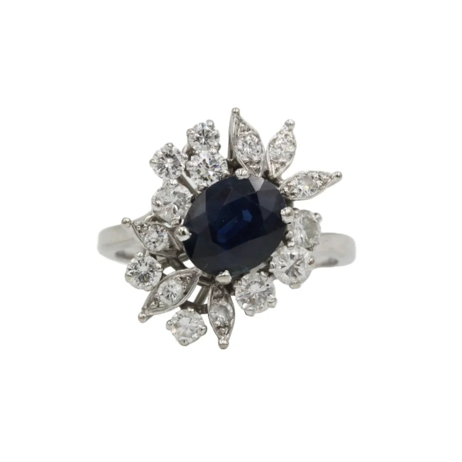 Bague Cocktail en or blanc, saphir et diamants