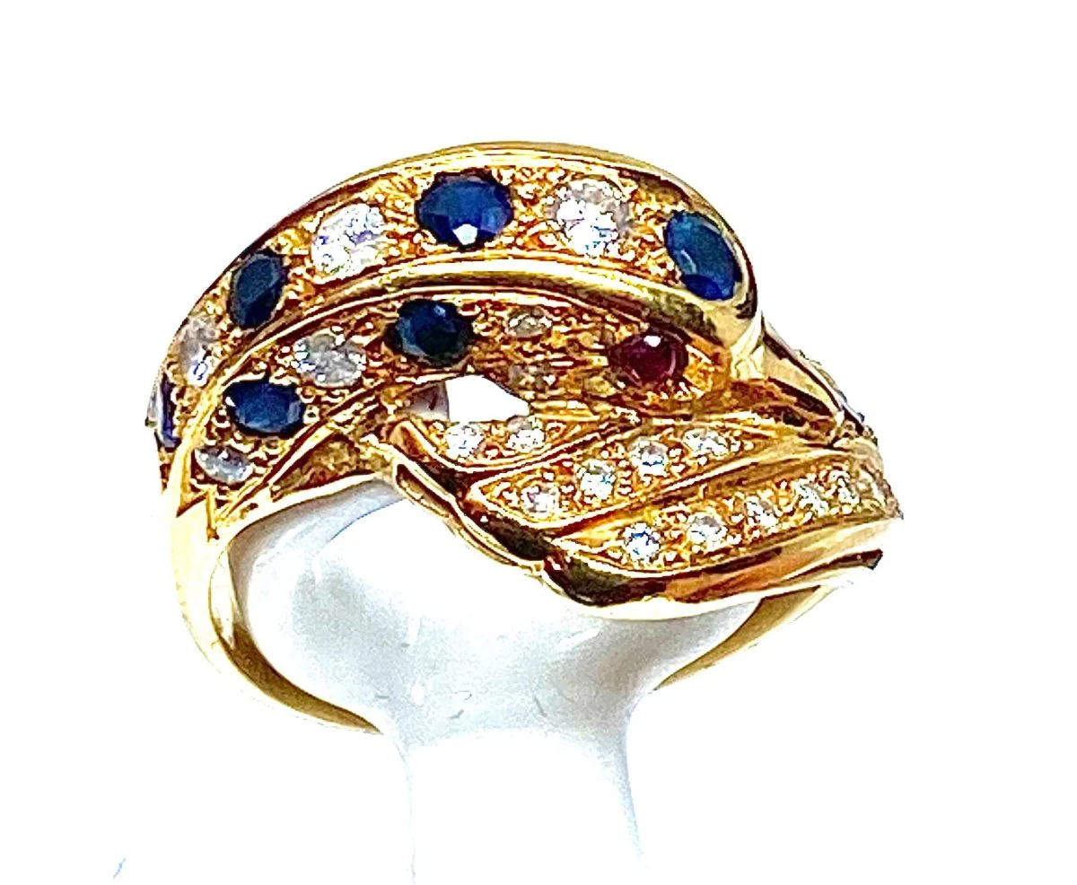 Bague dauphin en or jaune 18 carats ,saphirs ,diamants et rubis - Image 10
