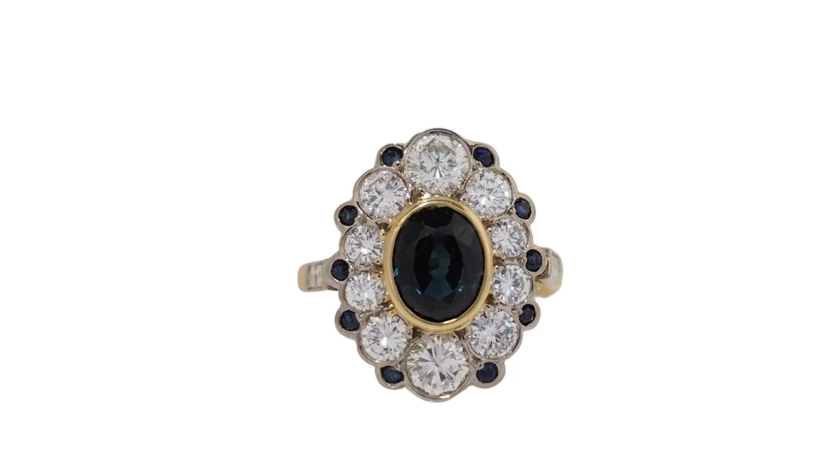 Bague pompadour en or bicolore, saphir et diamants