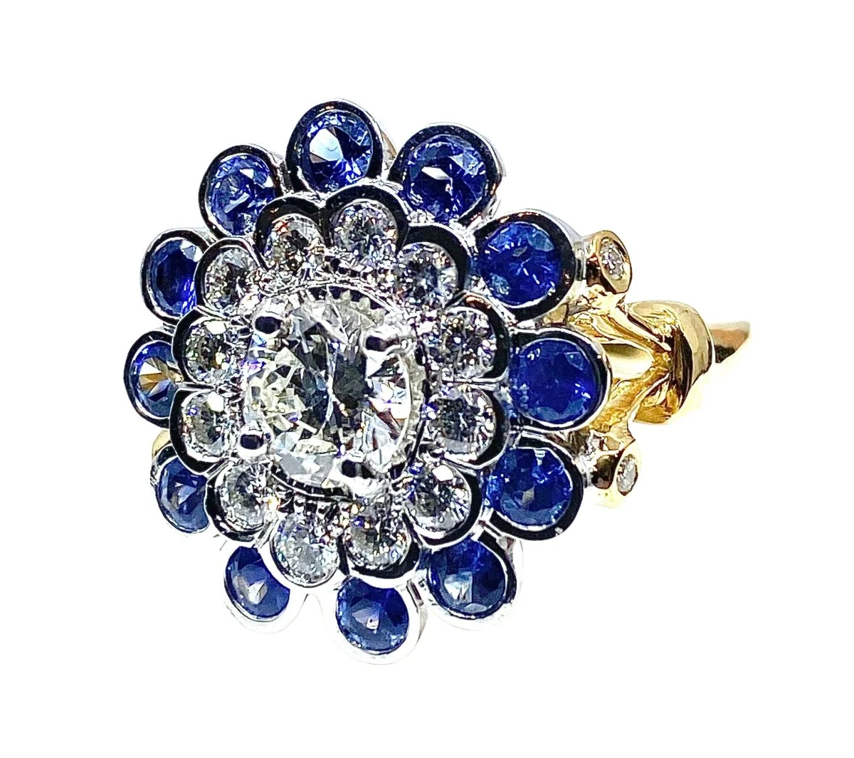 Bague en or jaune, or blanc, saphirs et diamants - Image 2