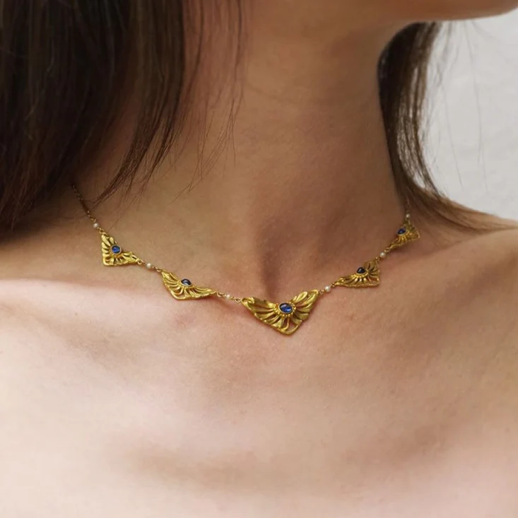 Collier en or jaune et saphirs - Image 2