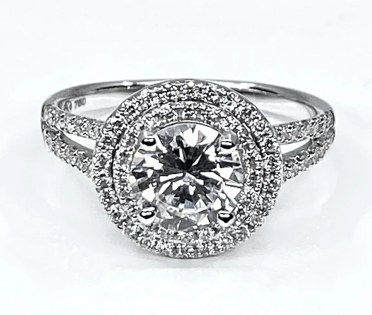 Bague en or blanc 18 carats, diamant 0,97 carat couleur E - Image 11