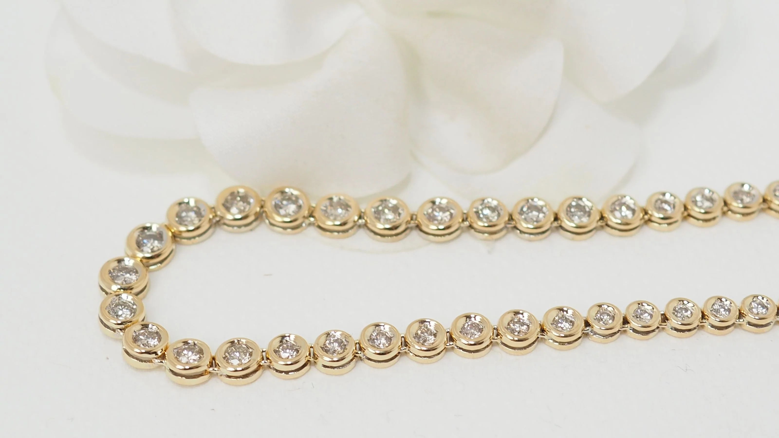 Collier rivière en or jaune et diamants - Image 5