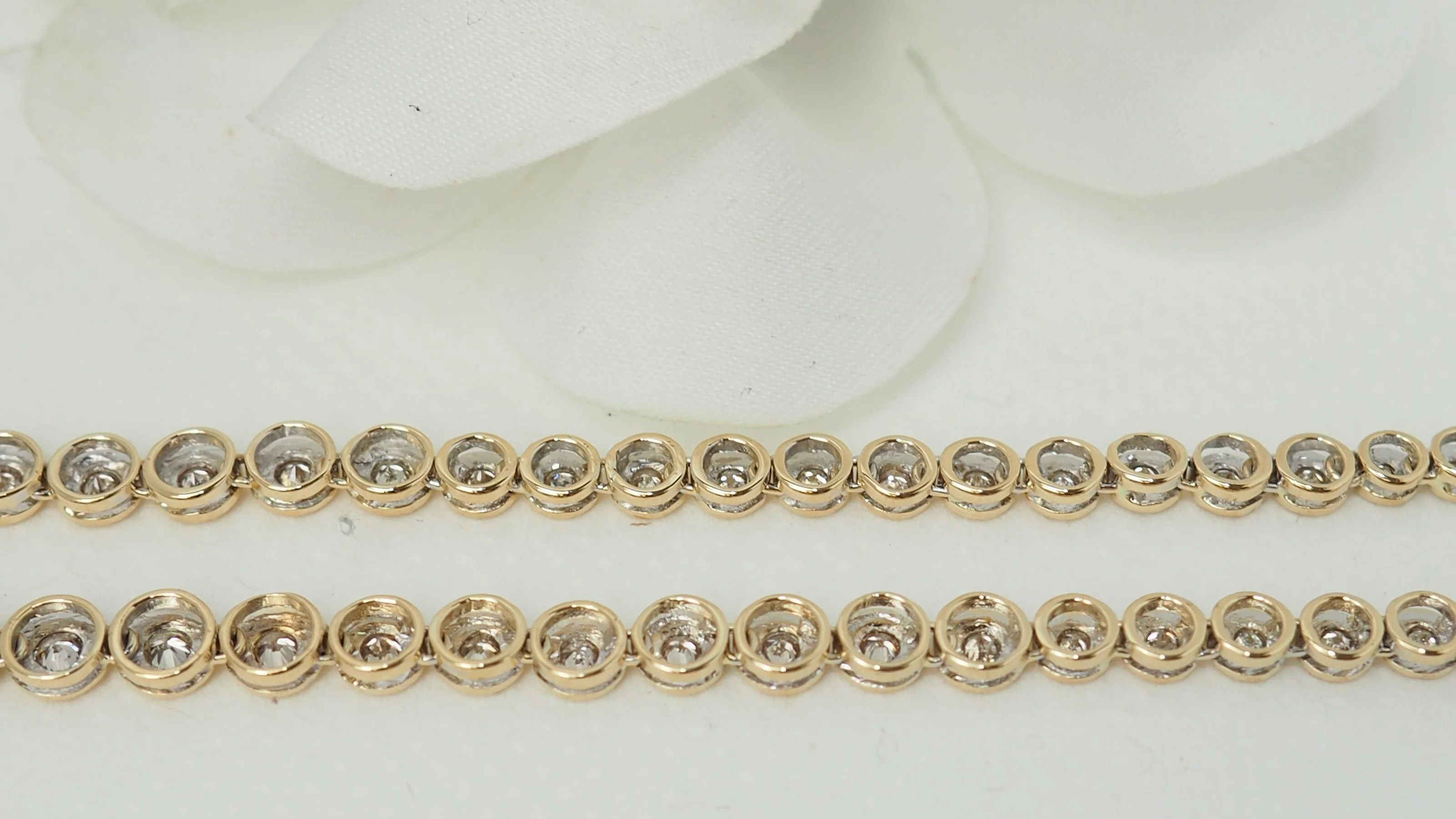 Collier rivière en or jaune et diamants - Image 8