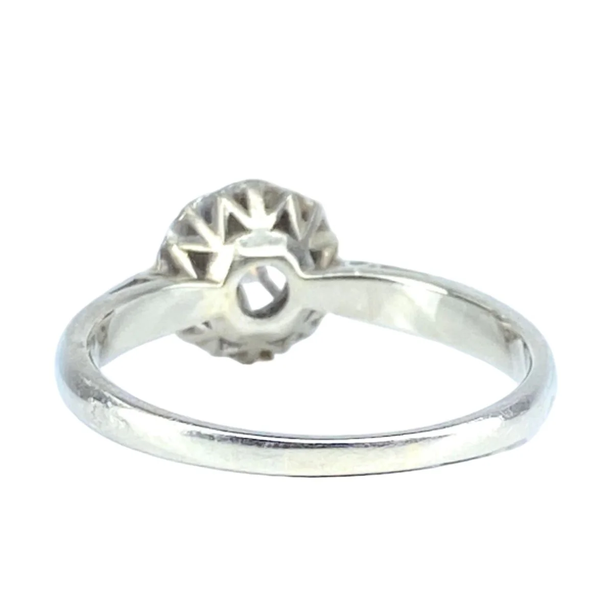 Bague Solitaire en or blanc, platine et diamant - Image 4