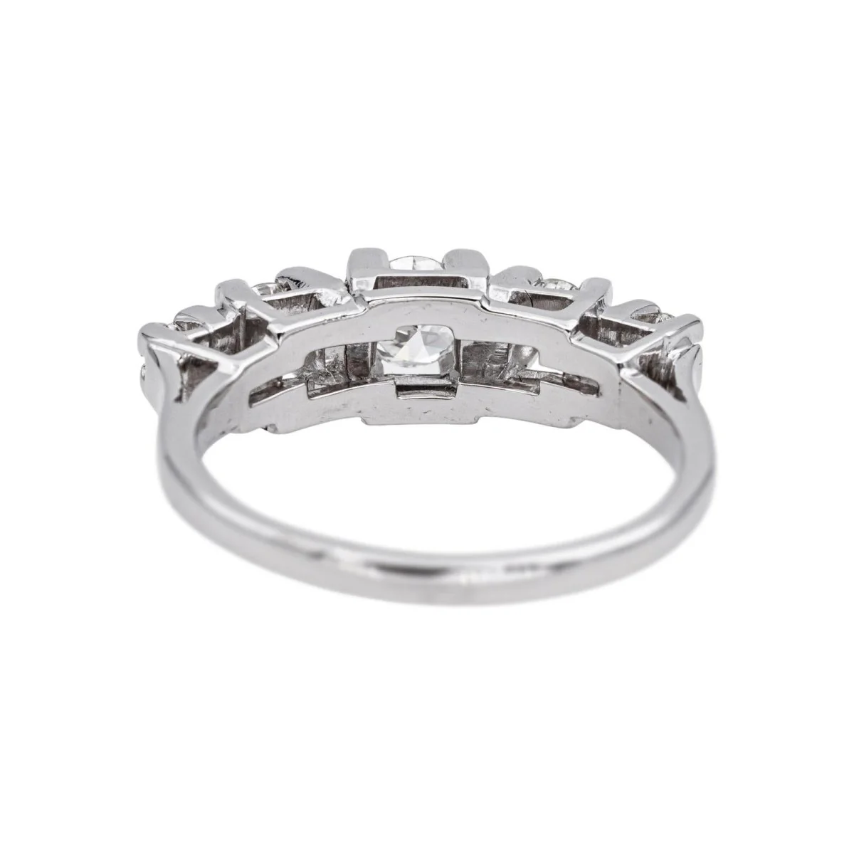 Bague Jarretière en platine et diamant - Image 5