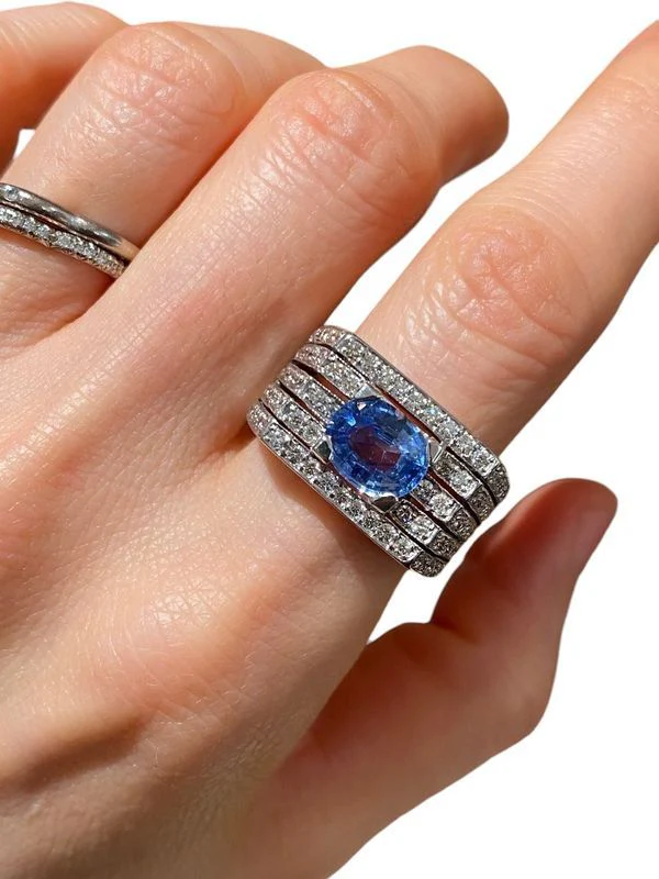 Bague Tank en or blanc 18k saphir et diamants - Image 7