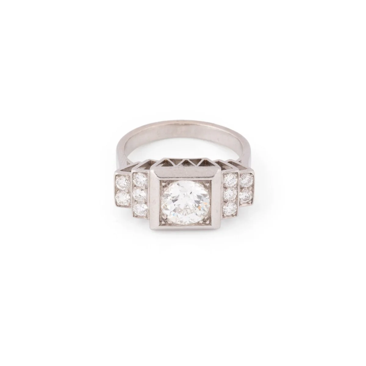 Bague en platine et diamants