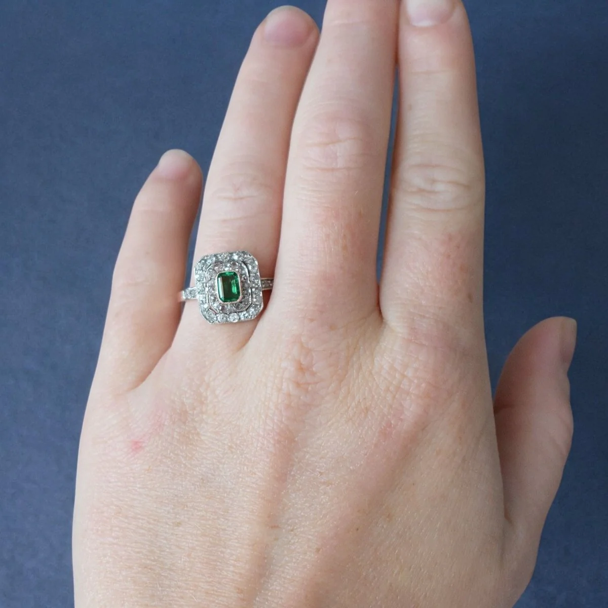 Bague Émeraude et Diamants - Belle Époque - Image 11