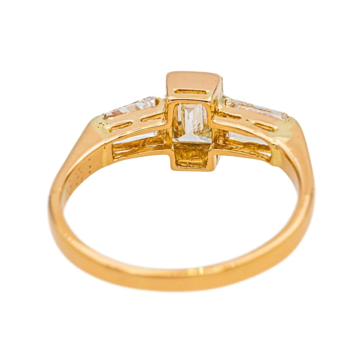 Bague Solitaire en or rose et diamants - Image 5