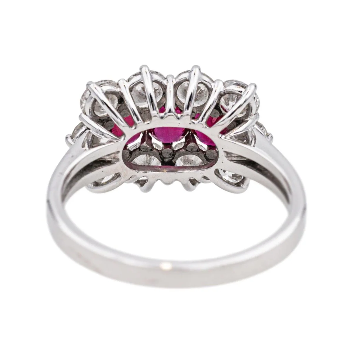 Bague Trilogie en or blanc, rubis et diamants - Image 5