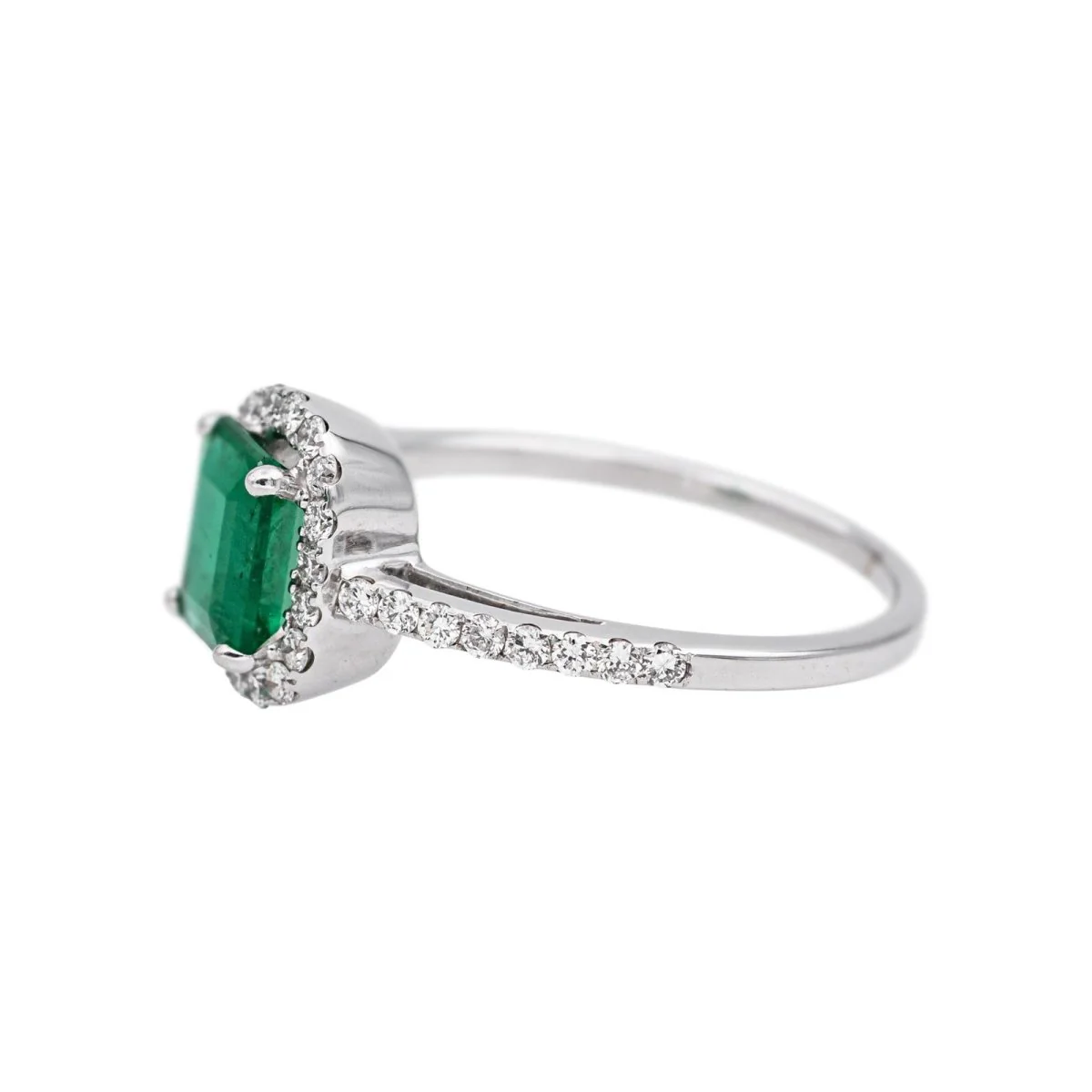 Bague Entourage en or blanc, émeraude et diamants - Image 4