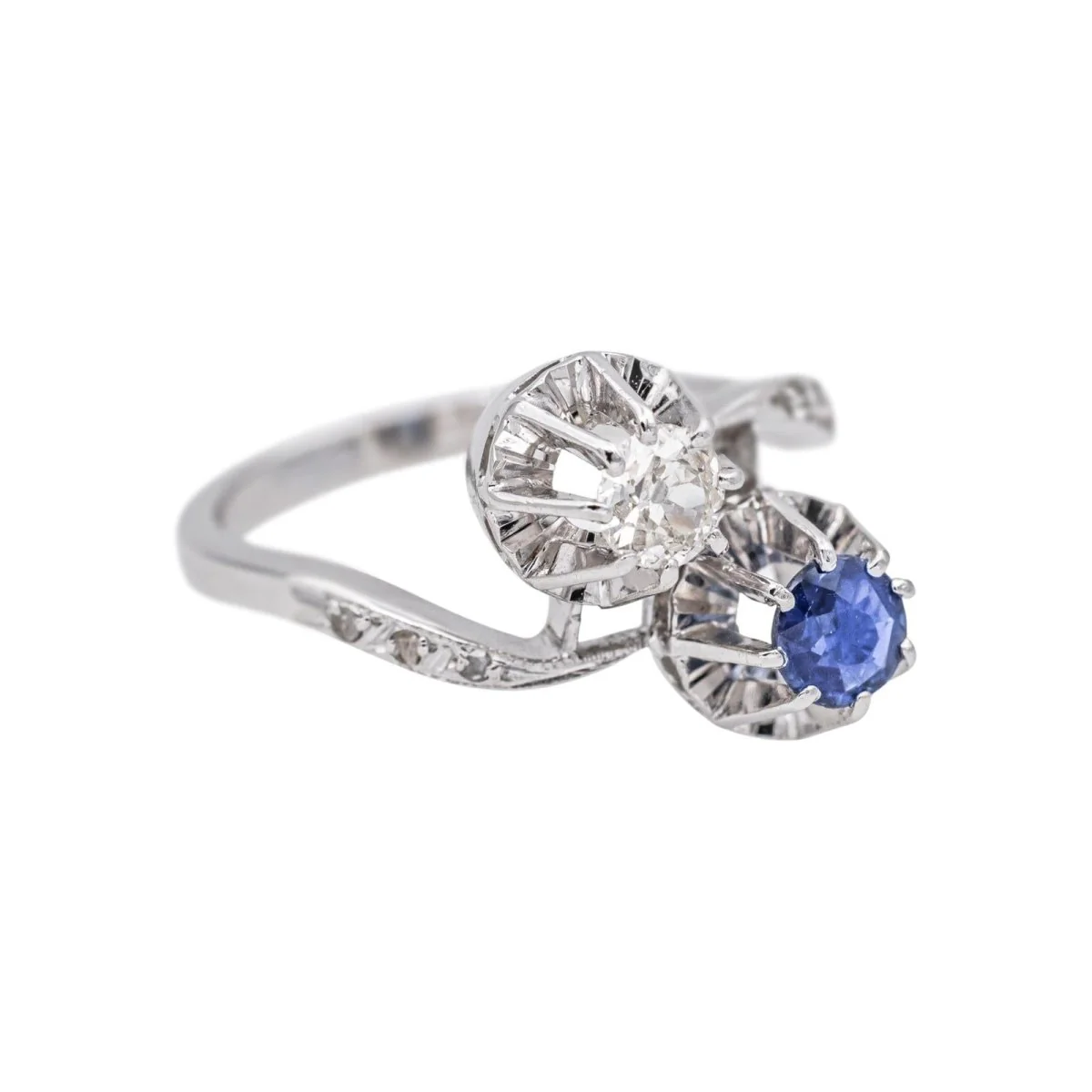 Bague Toi & Moi en or blanc, saphir et diamants - Image 6