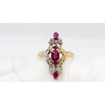 Bague Marquise En Or Bicolore, Rubis Et Diamants