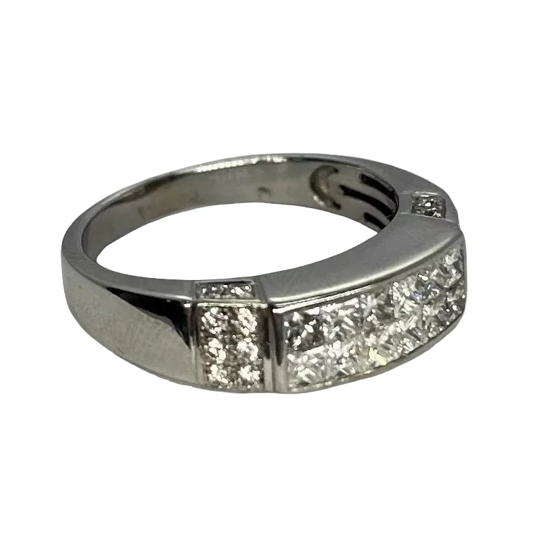 Bague Bandeau en or blanc et diamants - Image 4