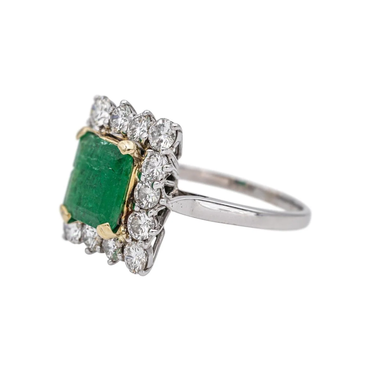 Bague Entourage en or blanc, or jaune, émeraude et diamants - Image 4