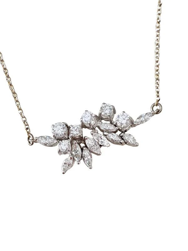 Collier, en or 18k et diamants