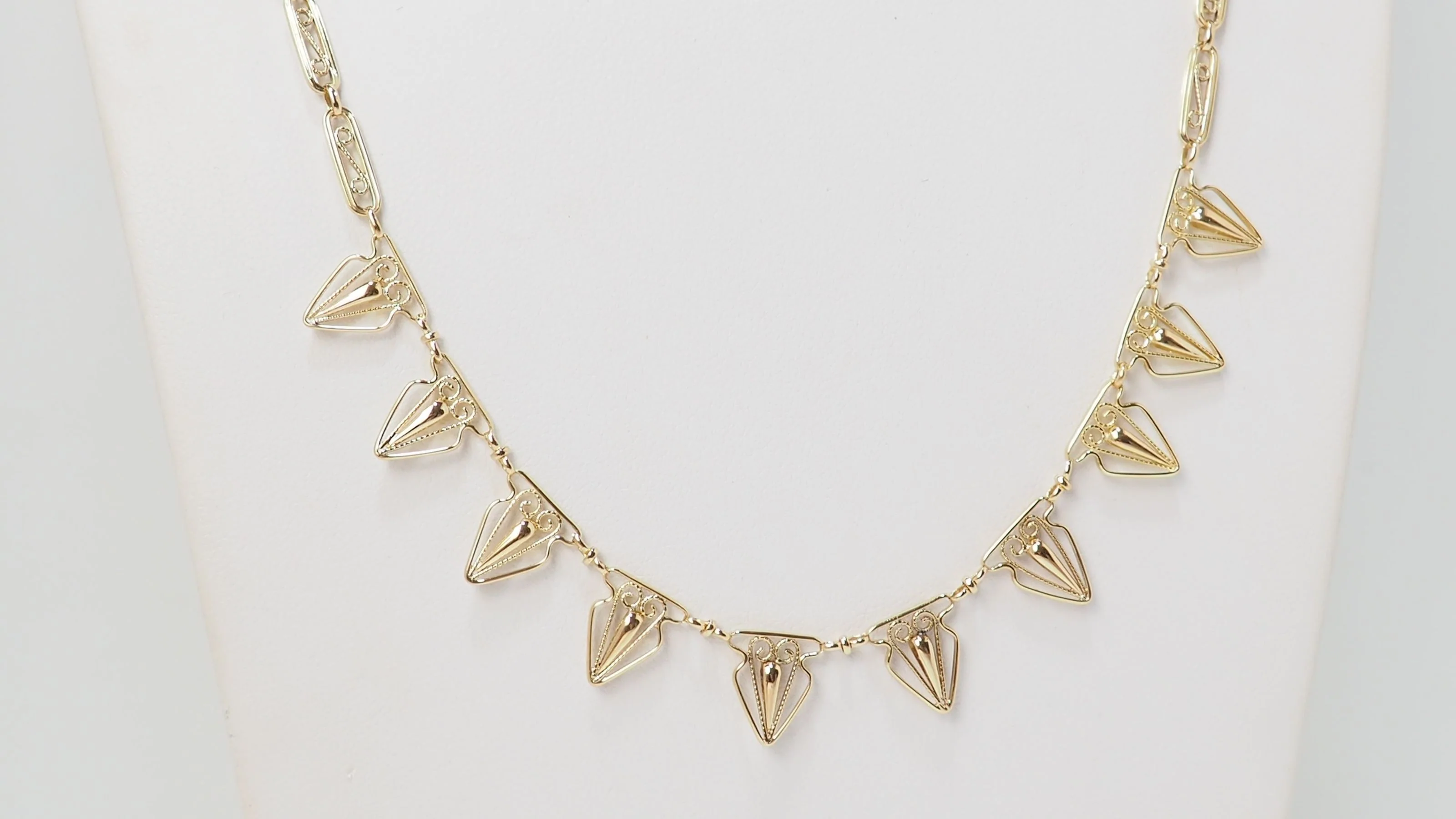Collier draperie ancien en or jaune - Image 4