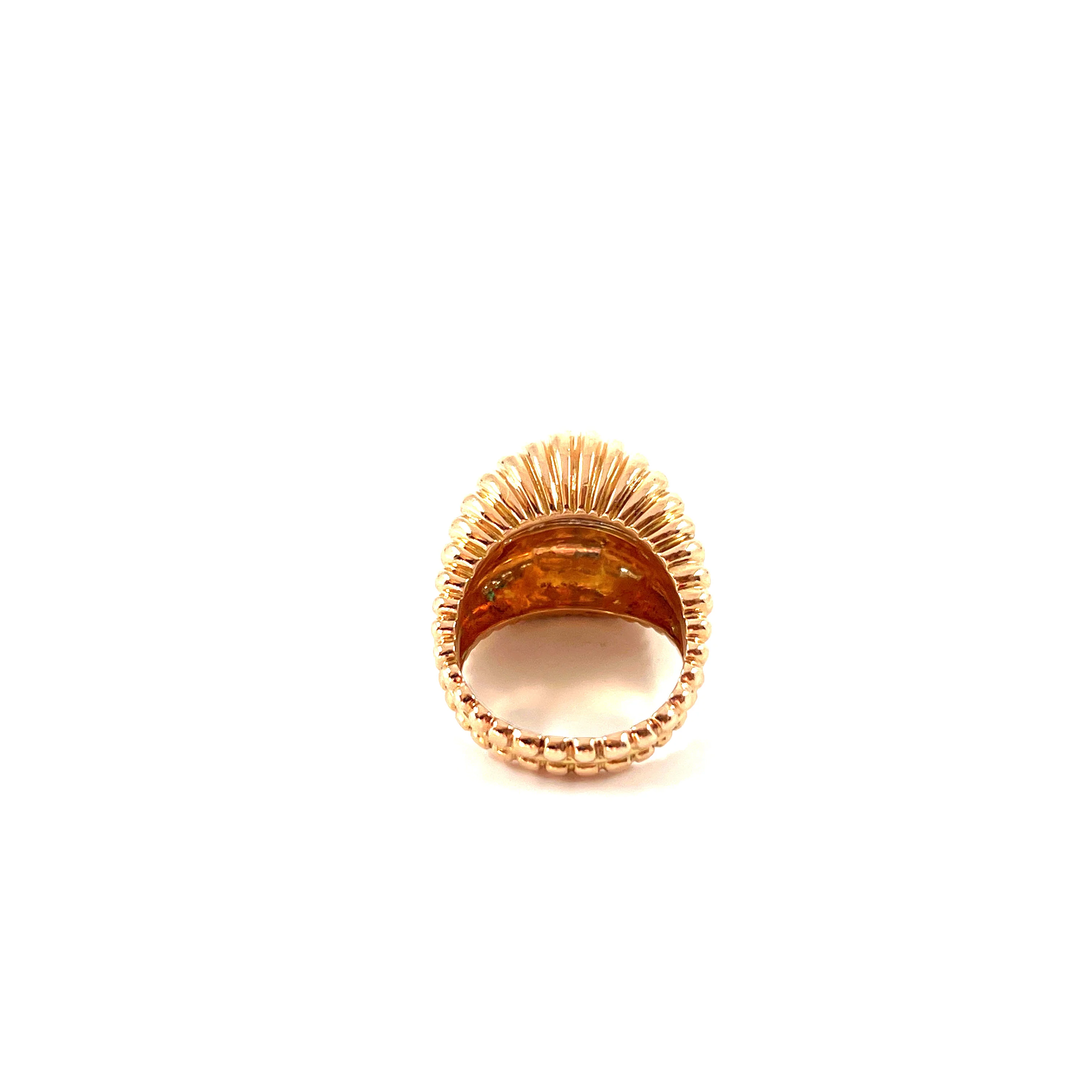 Bague cocktail en or rose , émeraude et diamants sur platine - Image 5