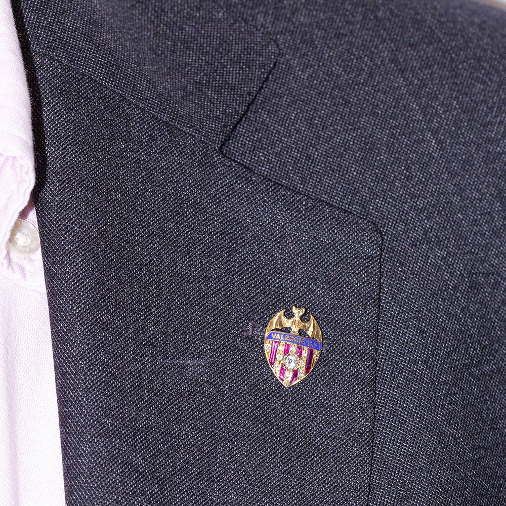 Broche Clip en or, rubis, émail et diamants - Image 2