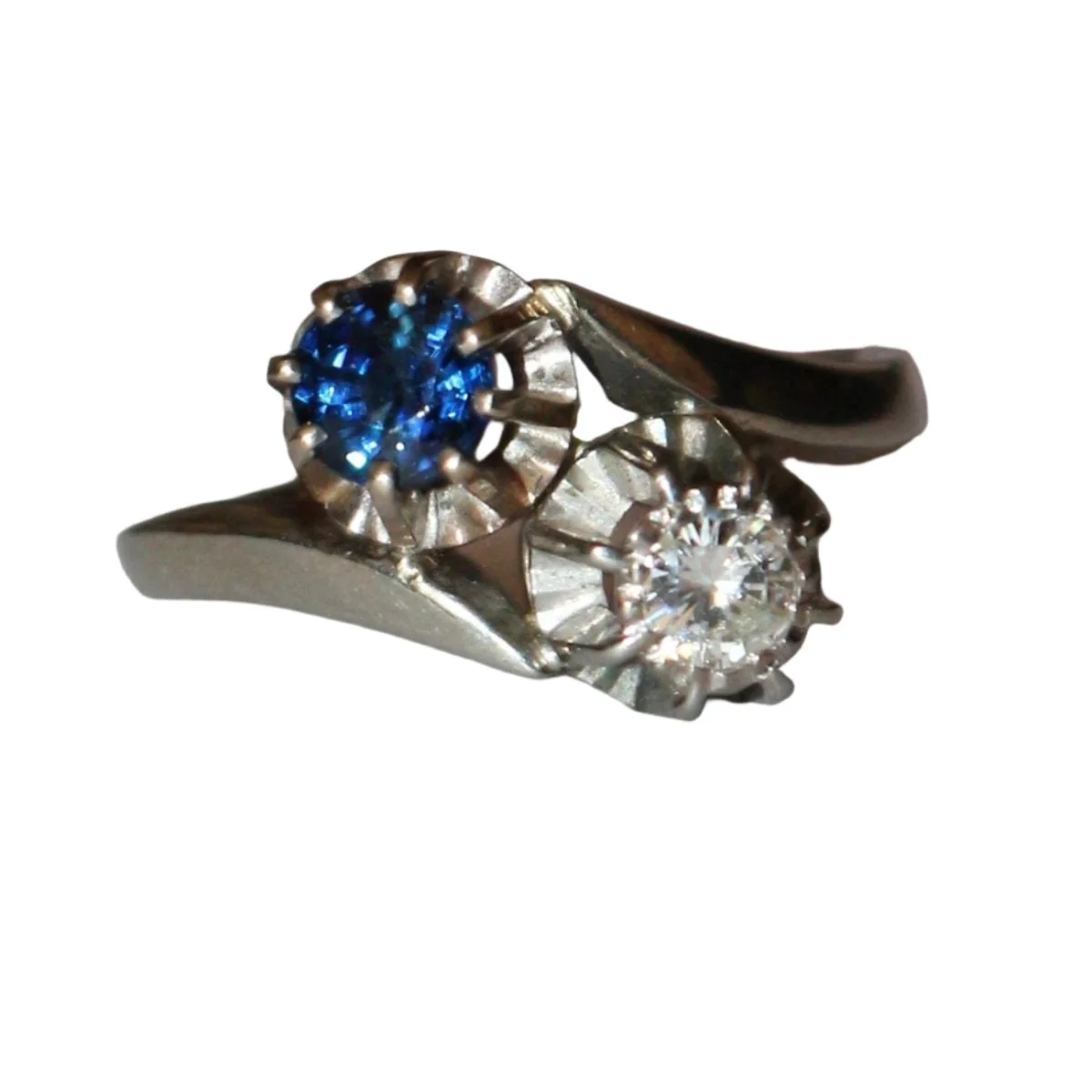 Bague Toi Et Moi  en or gris, saphir et diamant - Image 3