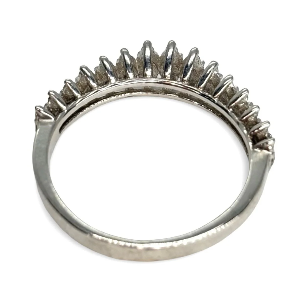 Bague Alliance en or blanc et diamant - Image 4