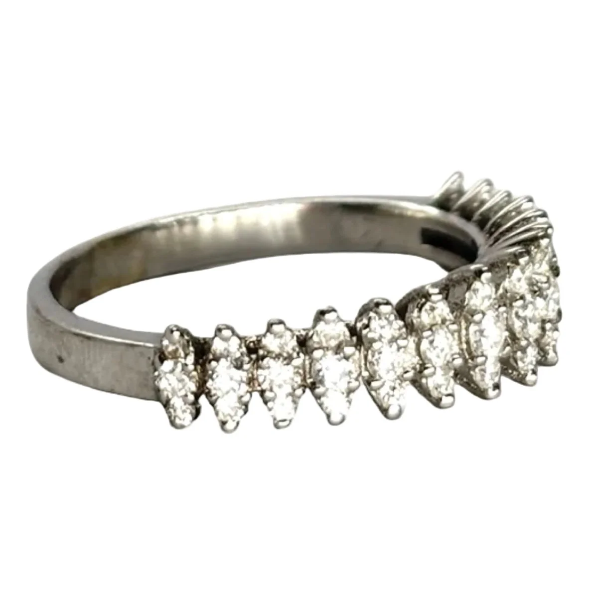 Bague Alliance en or blanc et diamant - Image 5