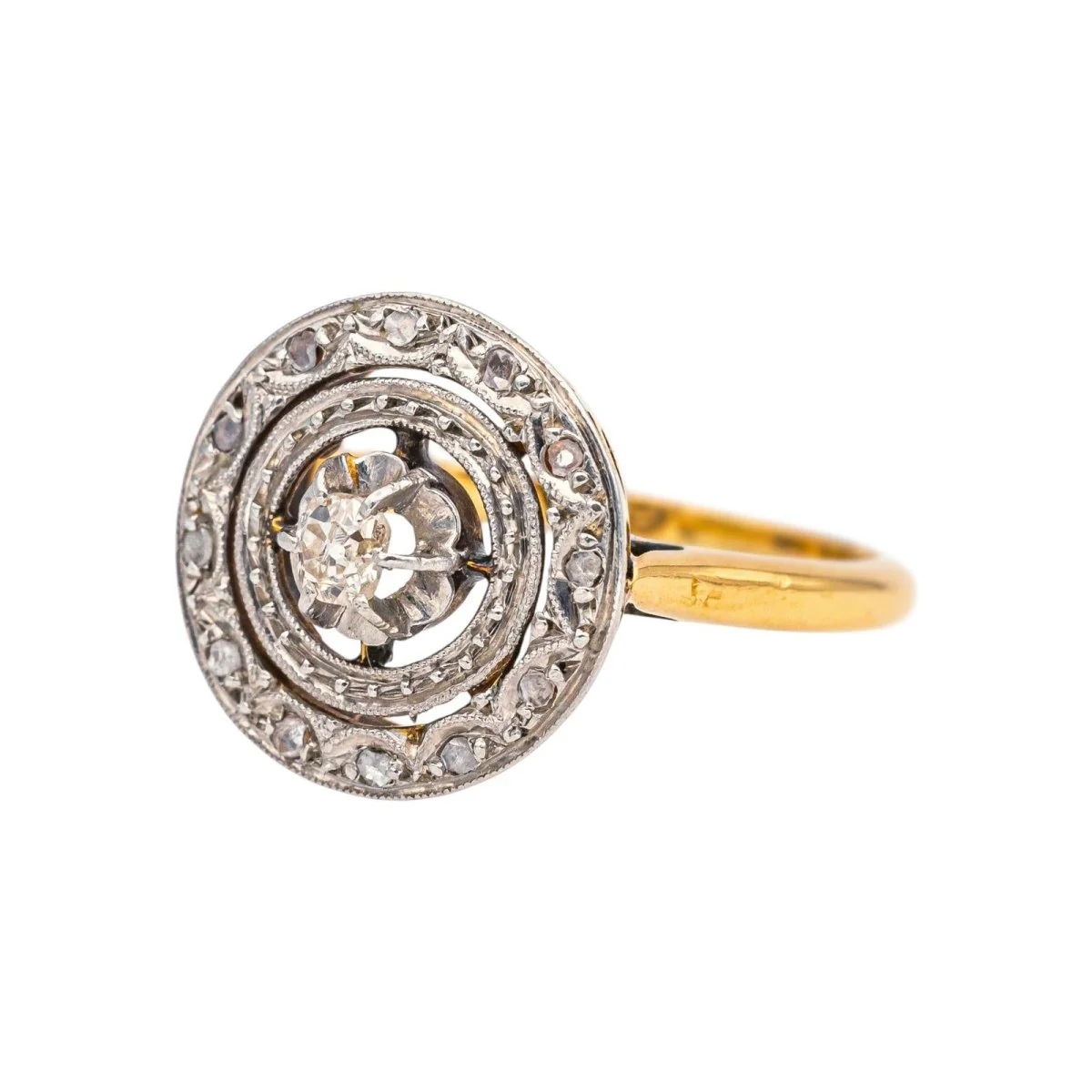 Bague Entourage en or jaune et diamants - Image 3