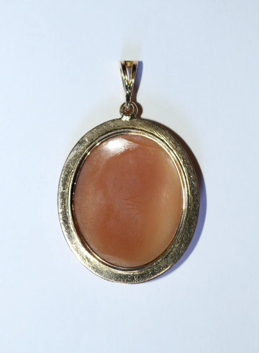 Pendentif camée ancien en or jaune - Image 2