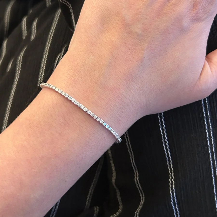 Bracelet Ligne en or blanc et diamants - Image 2