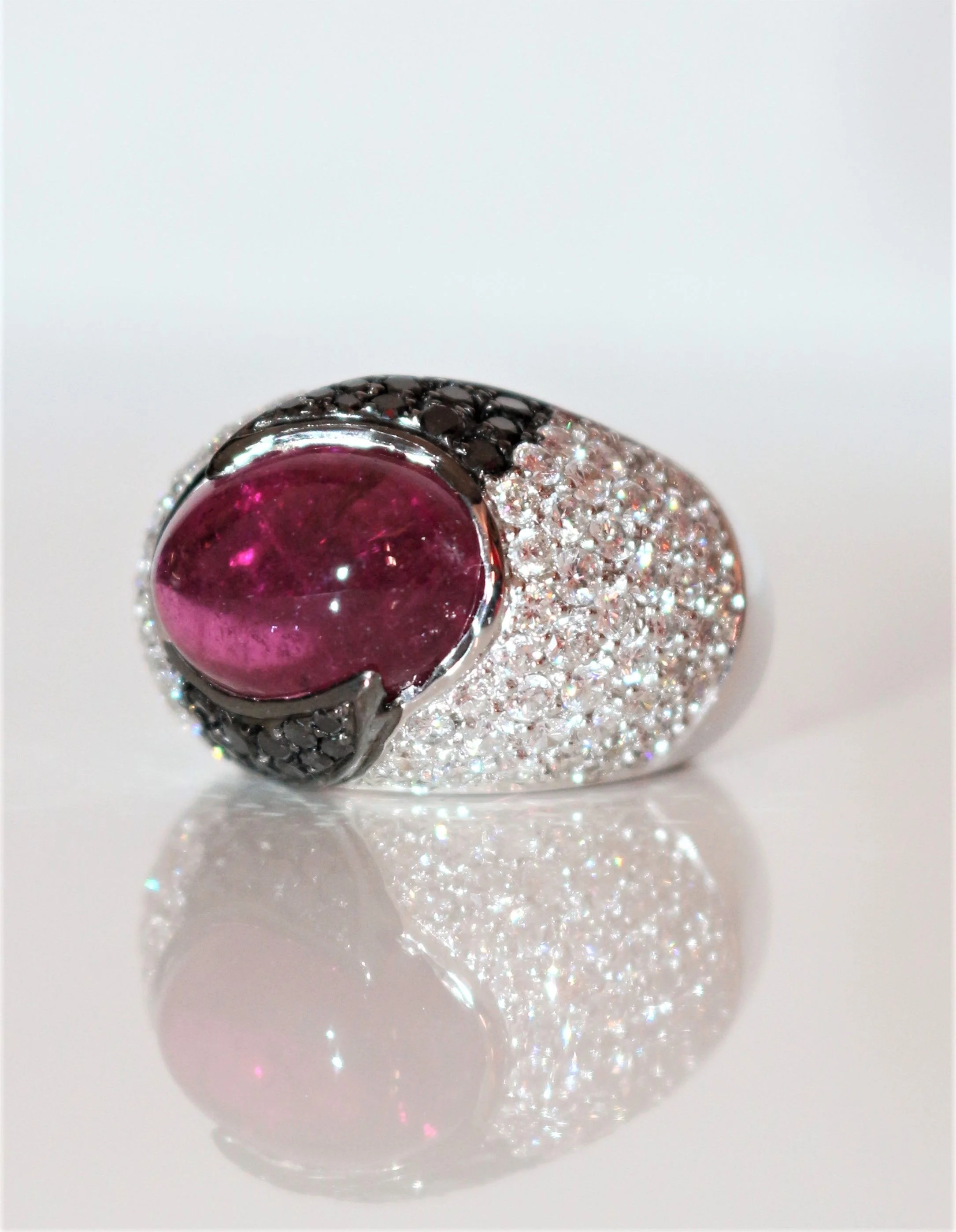 Bague Cocktail en or blanc, tourmaline et diamant - Image 7