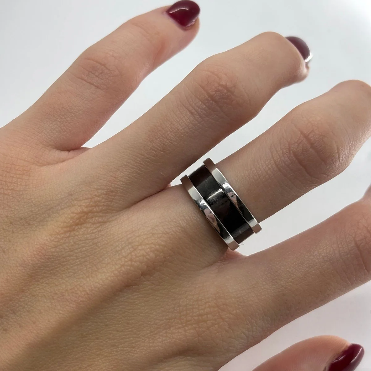 Bague Bandeau CARTIER "C de Cartier" en or blanc - Image 2