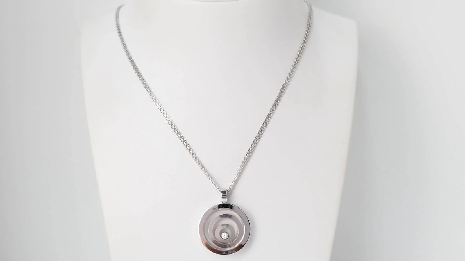 Collier Chopard Happy Spirit en or blanc et diamant - Image 7
