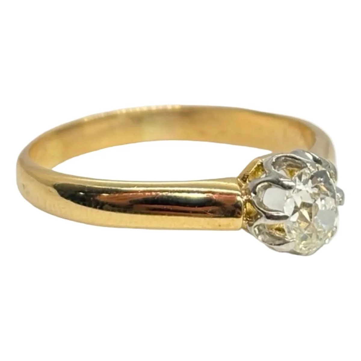 Bague Solitaire en or jaune et diamant - Image 5