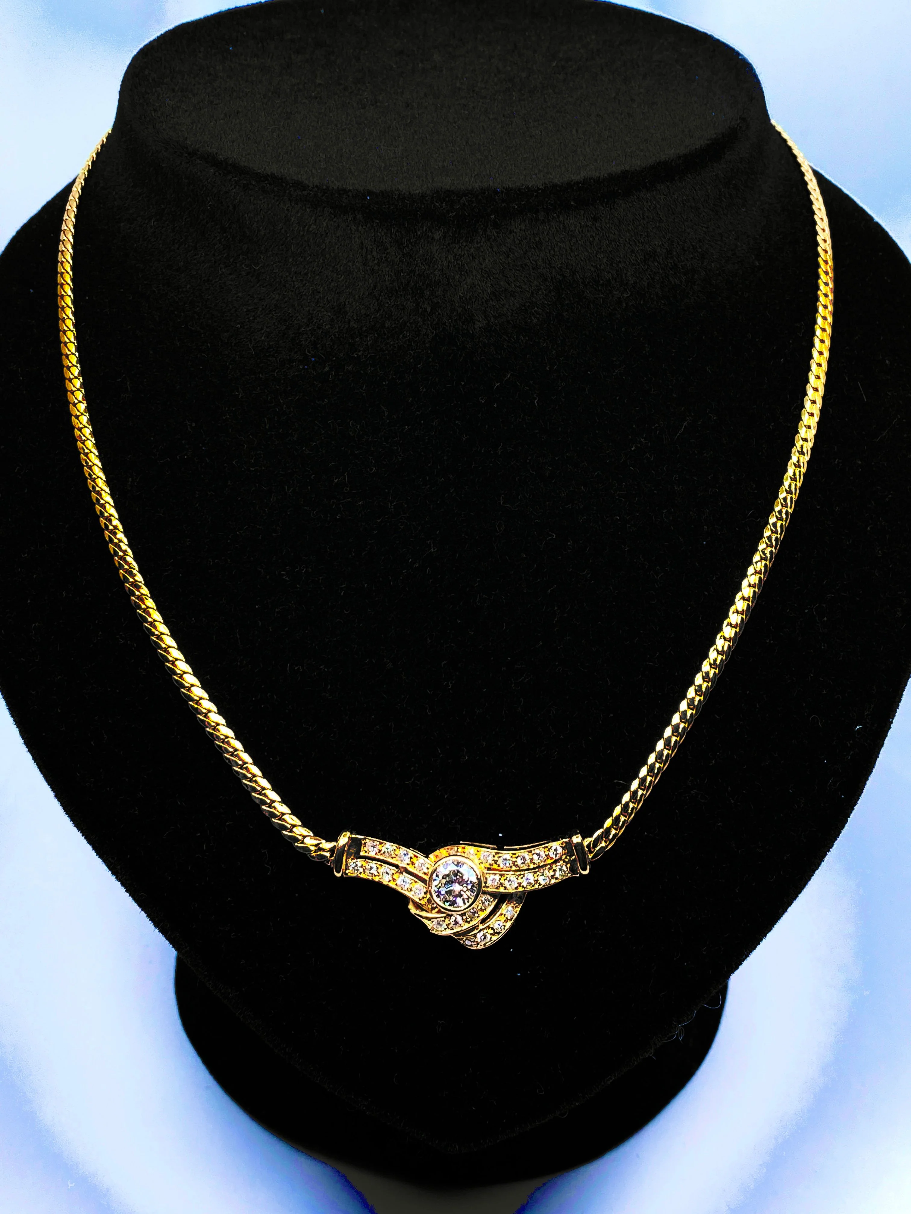 Collier en or jaune 18 carats et motif en diamants - Image 7