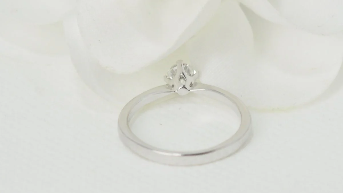 Bague solitaire diamant certifié GIA (0,51carat) or blanc - Image 6