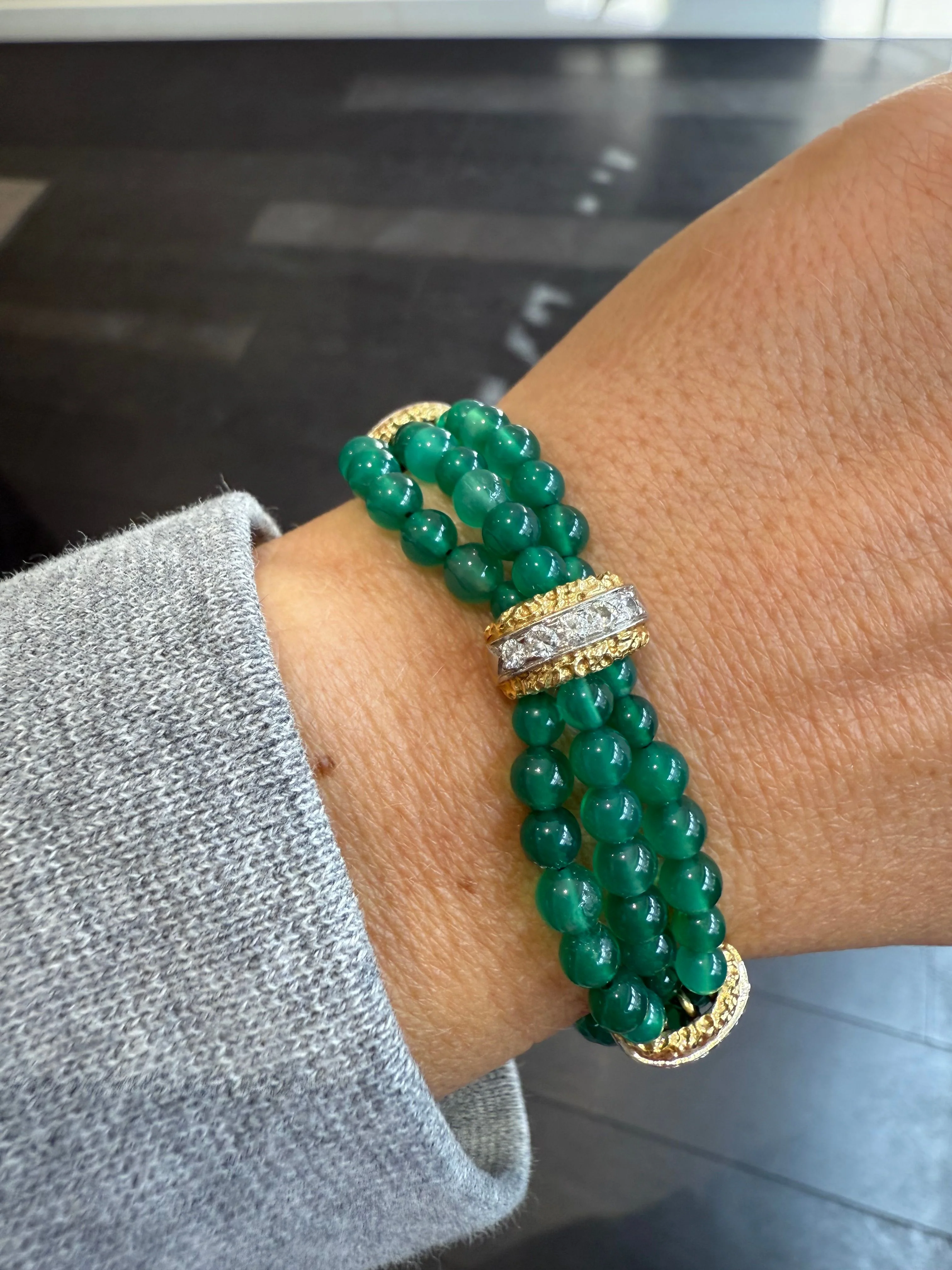 Van Cleef & ARPELS - Bracelet or jaune Chrysoprase et diamants - Image 4