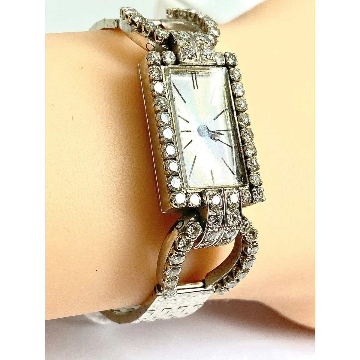 Montre Mécanique en or et diamants - Image 4