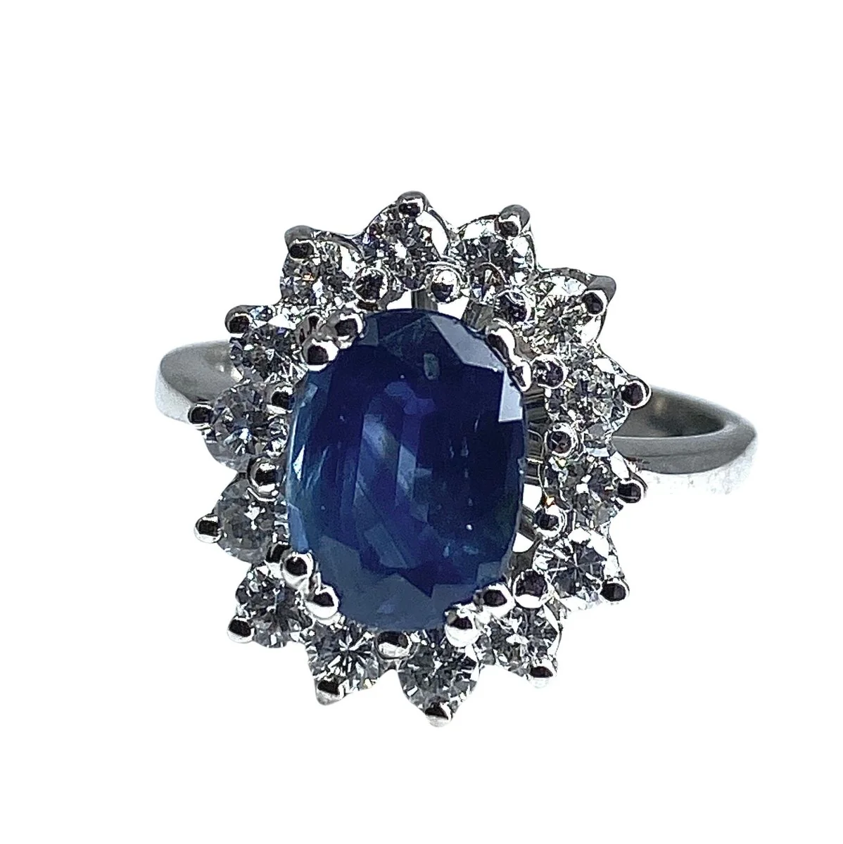 Bague Marguerite en or blanc, saphir et diamants - Image 3