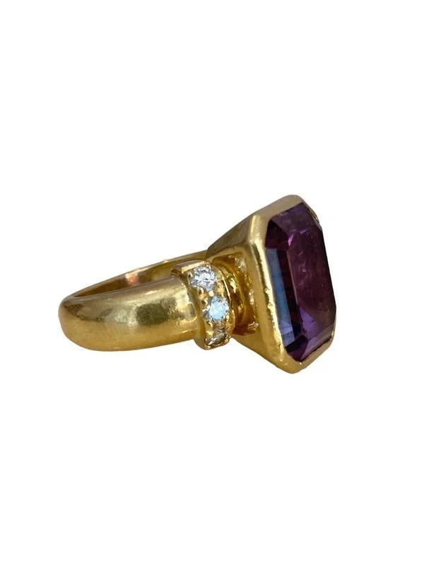 Importante bague, en or jaune 18k, améthyste et diamants - Image 3